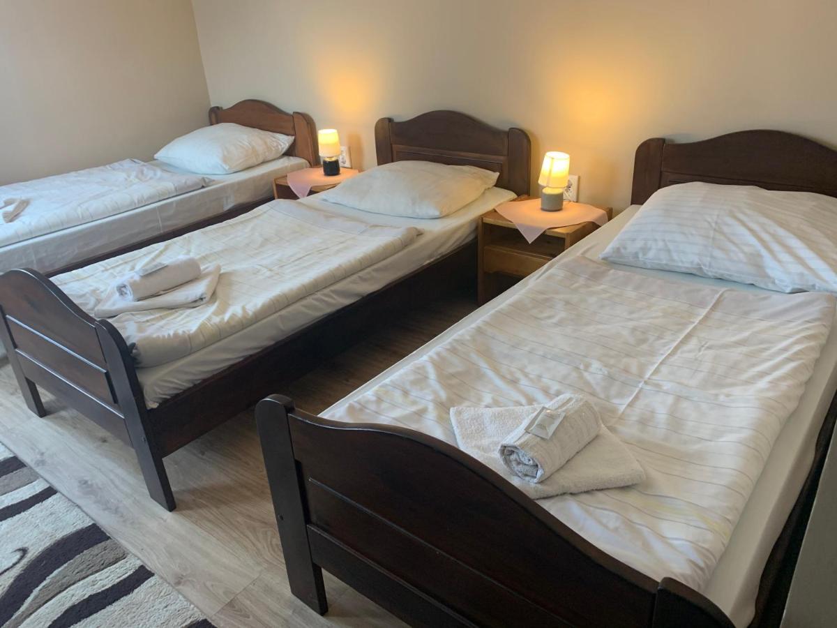 Aranykorona Hotel Miskolc Dış mekan fotoğraf