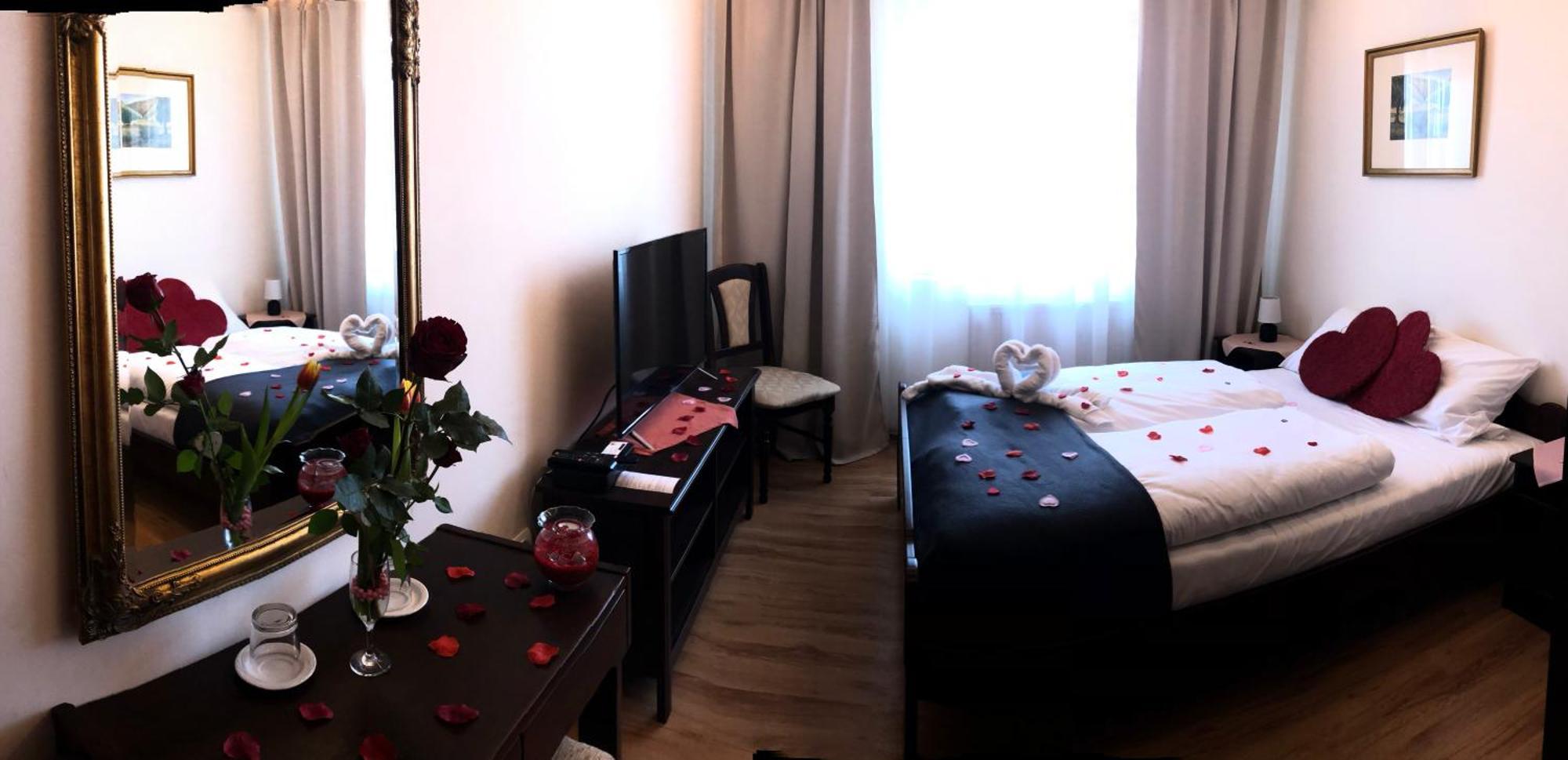 Aranykorona Hotel Miskolc Dış mekan fotoğraf