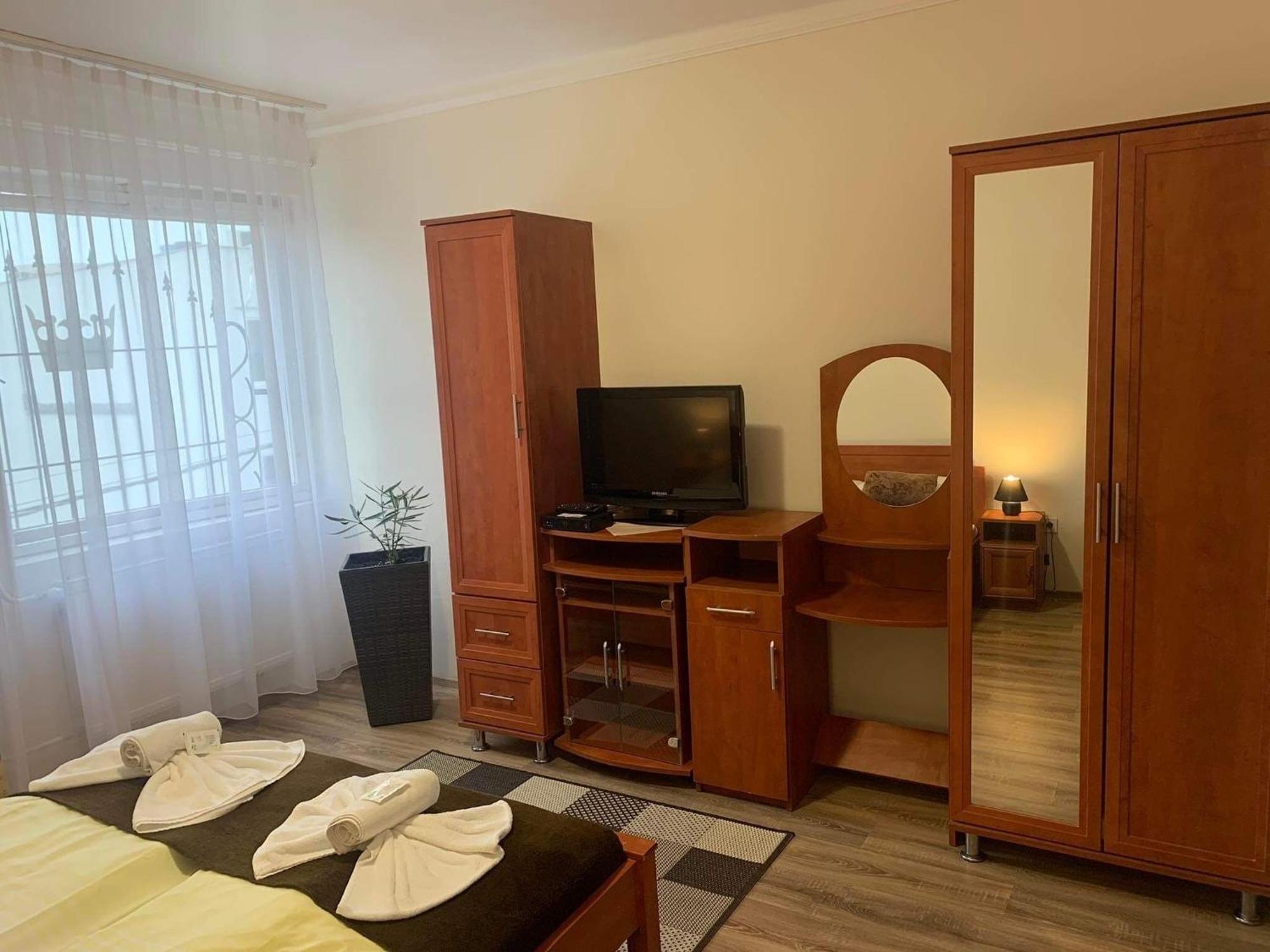 Aranykorona Hotel Miskolc Dış mekan fotoğraf