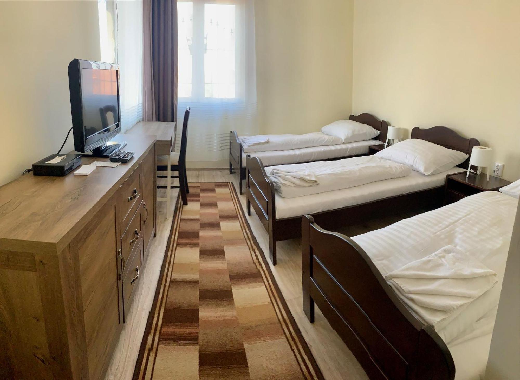 Aranykorona Hotel Miskolc Dış mekan fotoğraf