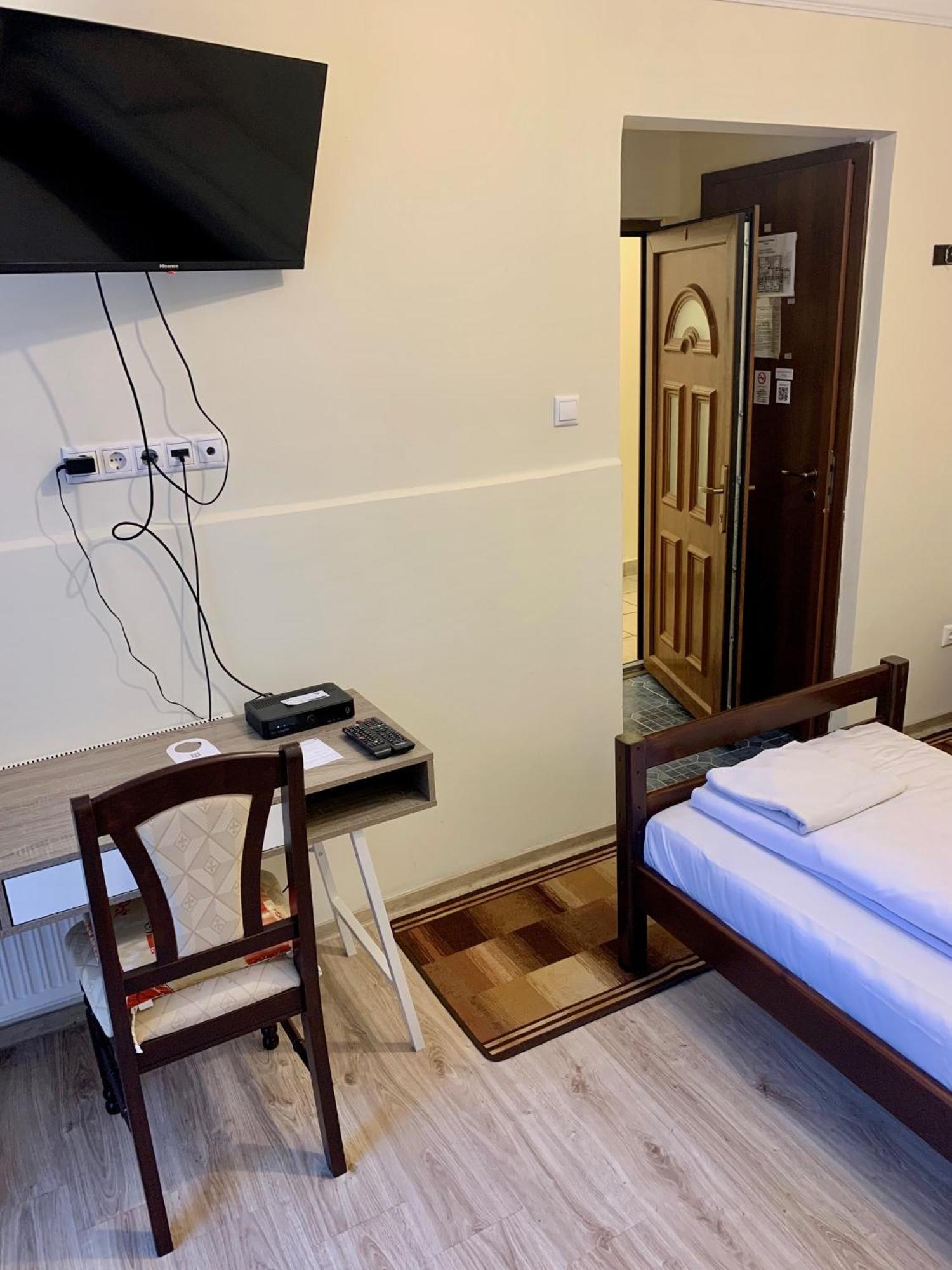 Aranykorona Hotel Miskolc Dış mekan fotoğraf
