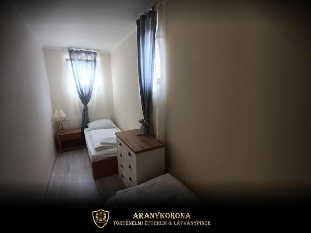 Aranykorona Hotel Miskolc Dış mekan fotoğraf